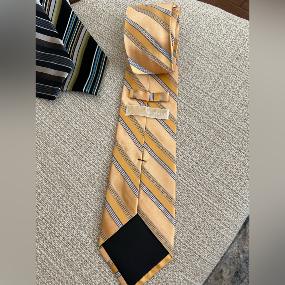 Mens Necktie - Picture 3 of 3